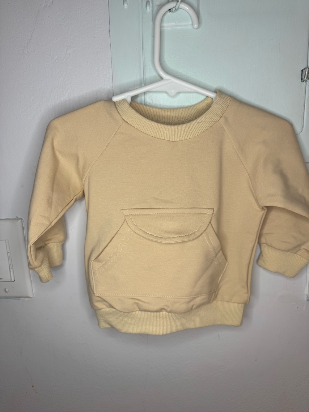 Kids Crewneck Sweatshirt with Front Pocket - Cream